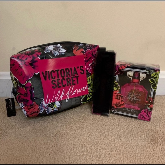 Victoria's Secret Handbags - *BUNDLE* VS Bombshell Wild Flower Set